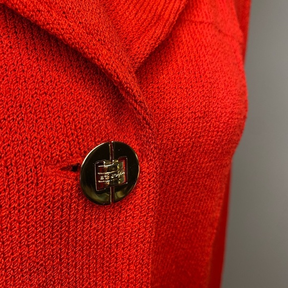 St John Collection 2 Piece Red Maxi Skirt Knit Suit W Gold Branded Buttons S/M - Picture 3 of 16